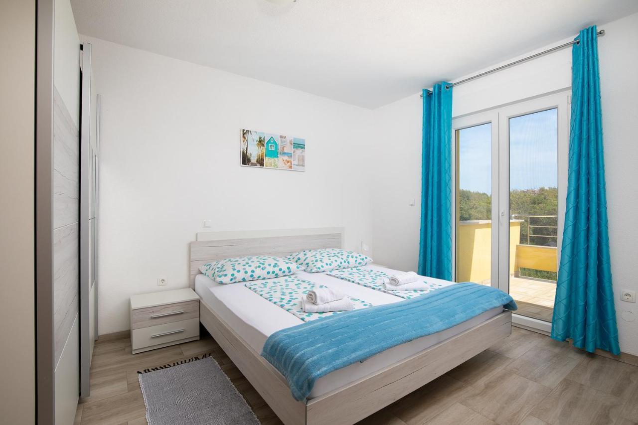 Apartmani Mirna Luka Pomer Zewnętrze zdjęcie
