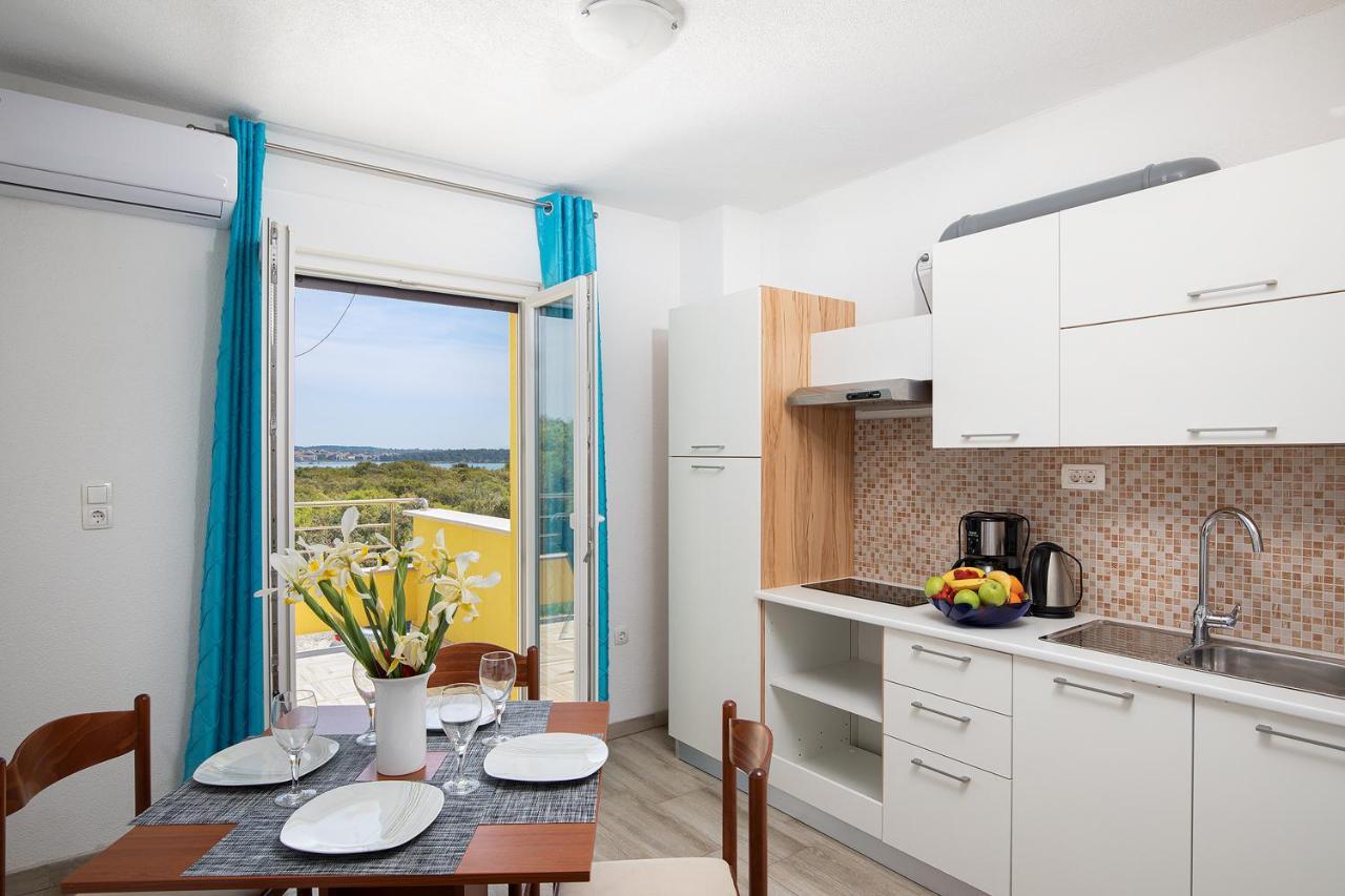 Apartmani Mirna Luka Pomer Zewnętrze zdjęcie