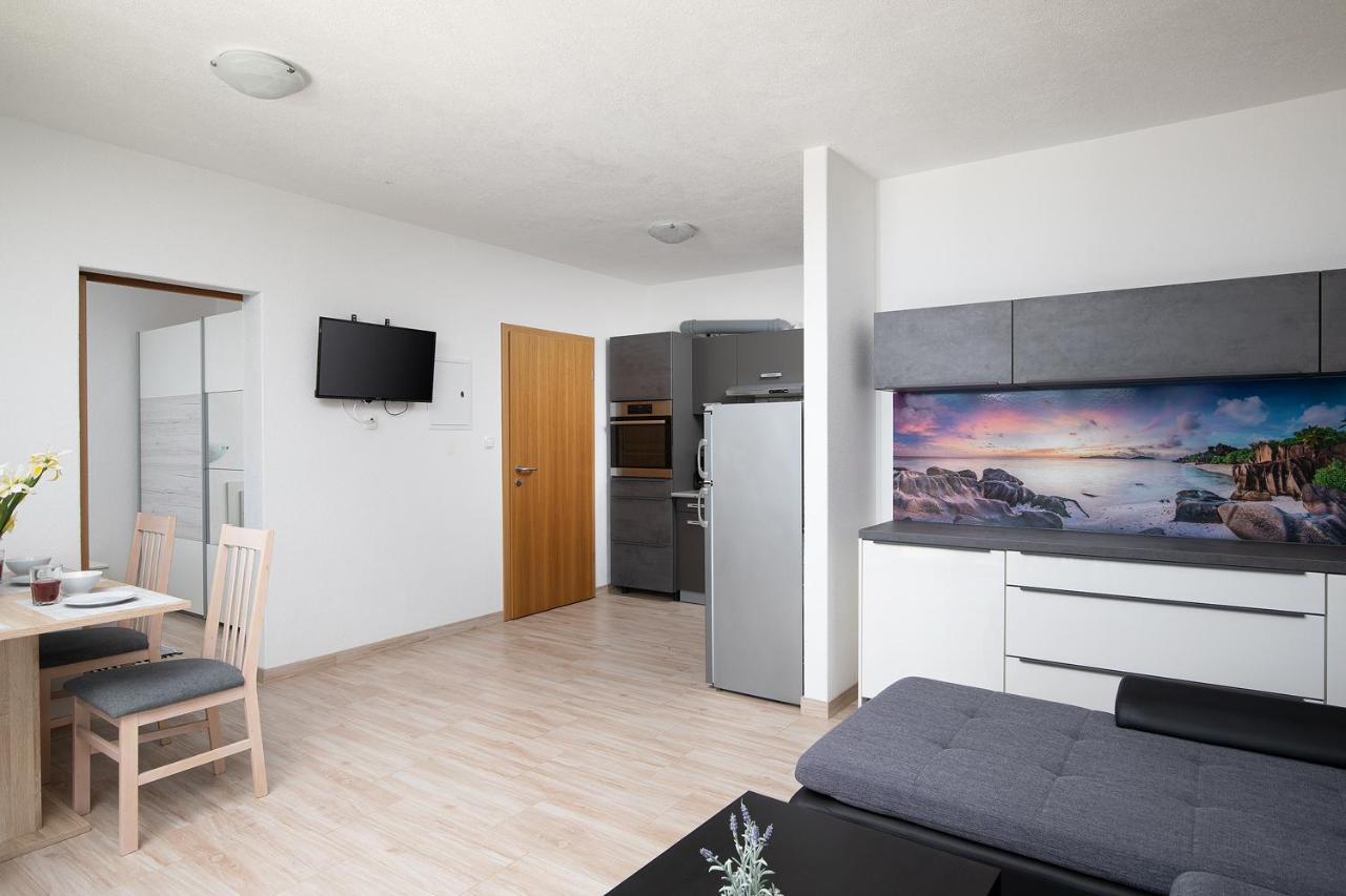 Apartmani Mirna Luka Pomer Zewnętrze zdjęcie
